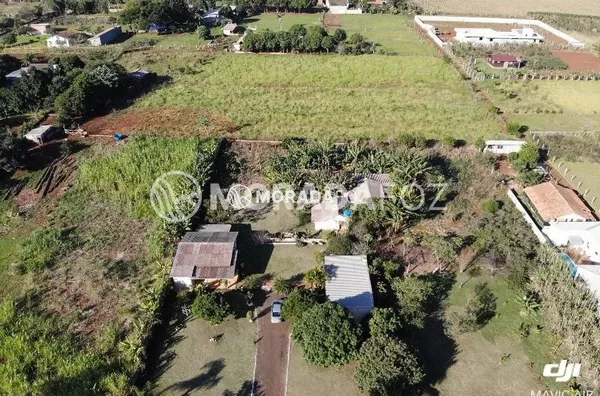 Chácara com casa e edícula à venda no Alto da Boa Vista