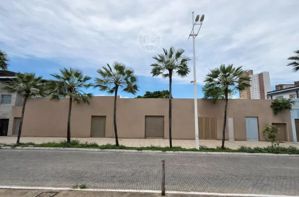 Terreno Comercial 2.000m² | Alto Potencial | Investimento Estratégico em  Fortaleza 