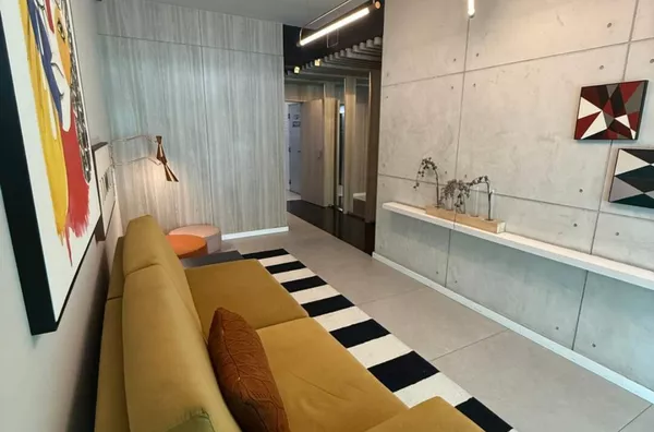 Apartamento Novo  no Meireles a 200m  da Beira-Mar – 2  Quartos | Móveis  Fixos Inclusos