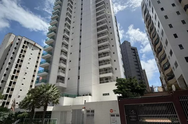 Apartamento Novo  no Meireles a 200m  da Beira-Mar – 2  Quartos | Móveis  Fixos Inclusos