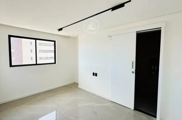 Apartamento com Vista Mar à Venda no Meireles | 54,76m² | 2 Quartos | Lazer Completo | R$ 990.000