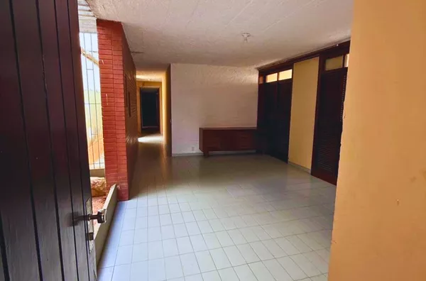 Casa Comercial 259 m² à Venda no Dionísio Torres – Fortaleza