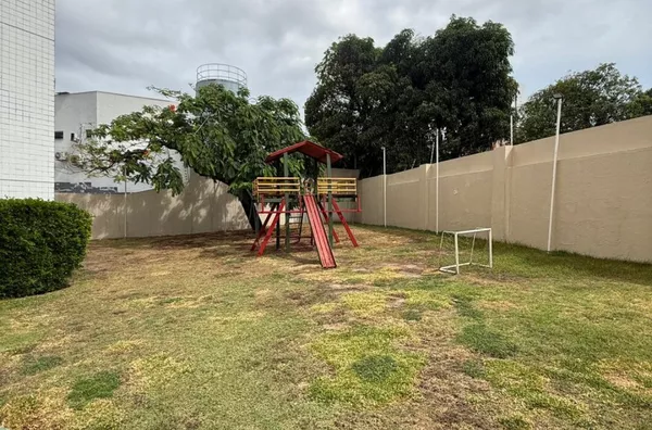 Apartamento à venda no Centro de Fortaleza com 168 m²