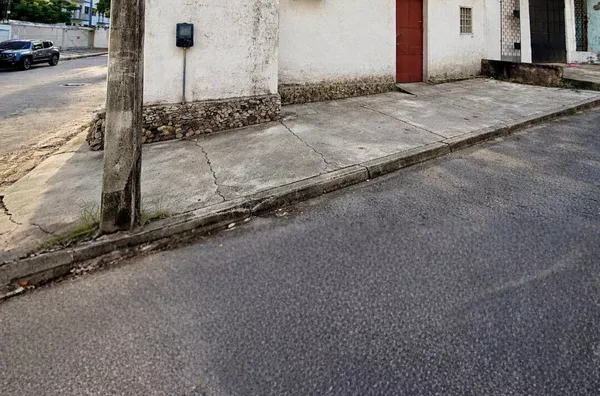  Terreno à  Venda 241m² em  Esquina na Praia de  Iracema – Fortaleza  CE