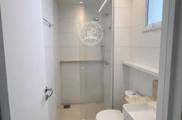 Apartamento Porteira Fechada à Venda no Meireles | 82m² | 2 Quartos | 2  Vagas | 300m da Beira-Mar | Alto Padrão 