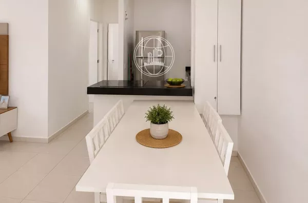Apartamento Mobiliado à Venda no Beach Living Porto das Dunas | 80m² | 2 Quartos