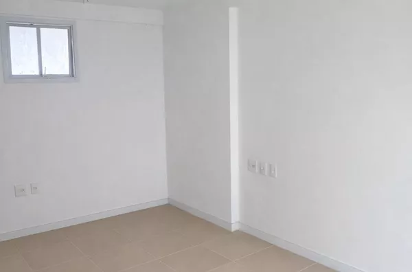 Apartamento à venda no Centro de Fortaleza com 168 m²