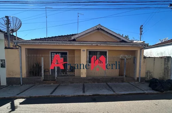 Casa para venda, 3 quarto(s),  Centro, Casa Branca