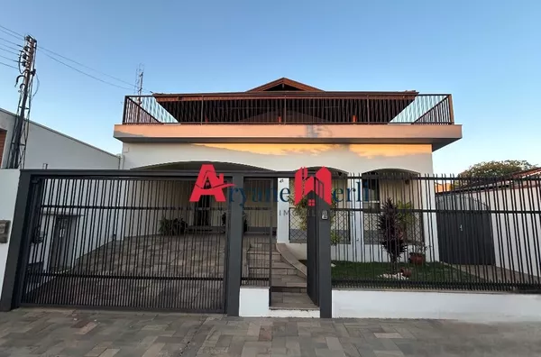 Casa para venda, 4 quarto(s),  Centro, Casa Branca