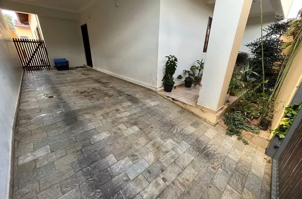 Sobrado para venda, 4 quarto(s),  Macauba, Casa Branca