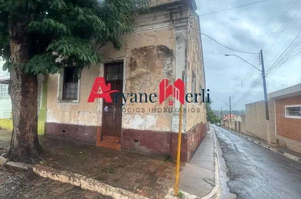 Casa para venda, 2 quarto(s),  Centro, Casa Branca