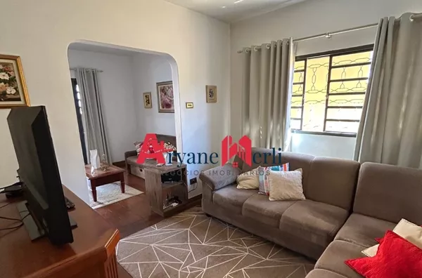 Casa para venda, 3 quarto(s),  Centro, Casa Branca