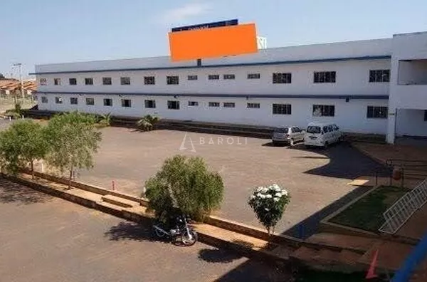 Prédio, 2950 m² - Parque da Colina I - Formosa/Goiás.