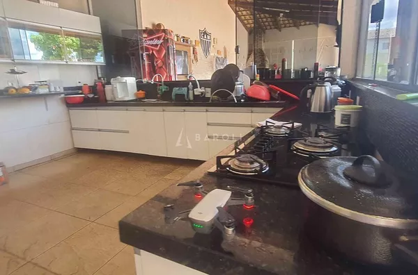 Sobrado com piscina e área gourmet - Foto 22