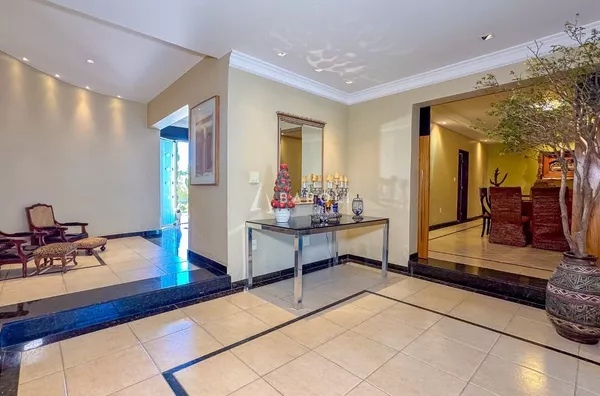 ARNIQUEIRA | LOTE DE 1.120 m² | 900 m² CONSTRUÍDOS | 5 QUARTOS - Foto 13
