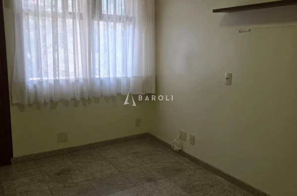 SQS 207 | 163 m² | 3 quartos | Canto, vazado e vista livre | Prédio reformado - Foto 13
