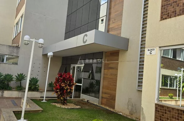 Kitnet à venda na Asa Norte DF | 29,70 m² | Reformada | Mobiliada | Vaga de Garagem Coberta