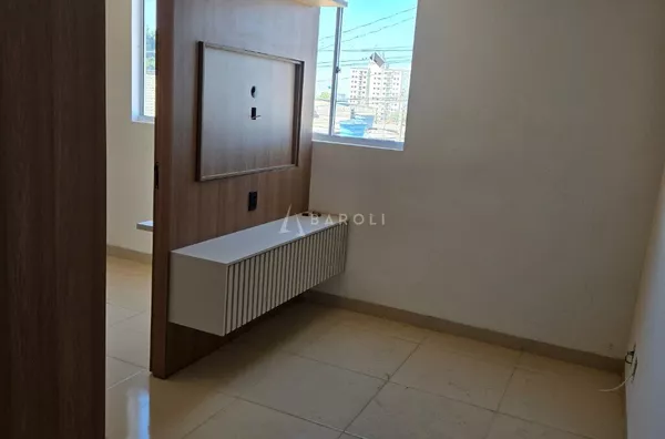 Prédio novo com 14 kitnets à venda em Samambaia | 511,45 m²