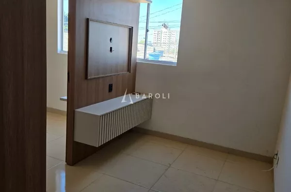 Prédio novo com 14 kitnets à venda em Samambaia | 511,45 m²