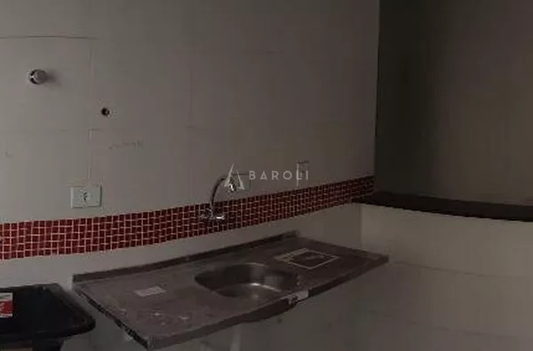 apartamento a venda 2 quartos QE 40 guará. com elevador