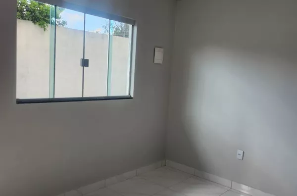 VENDE EXCELENTE APARTAMENTO TRIPLEX DE 4 QUARTOS EM ARNIQUEIRA/DF - Foto 1