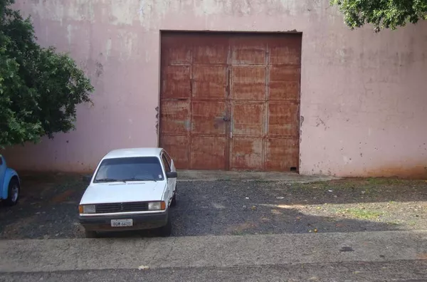 SALAO SKOL ESQUINA