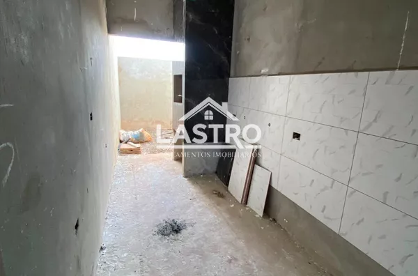 CASA PARA VENDA, JRD DAS OLIVEIRAS COM SUITE 