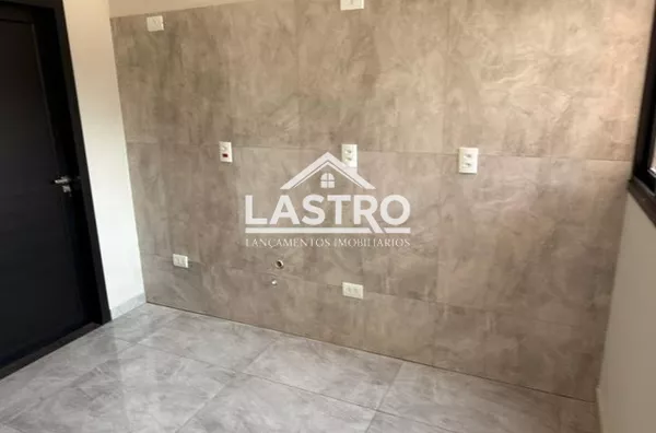 CASA A VENDA, JRD SAO ROQUE COM SUITE 