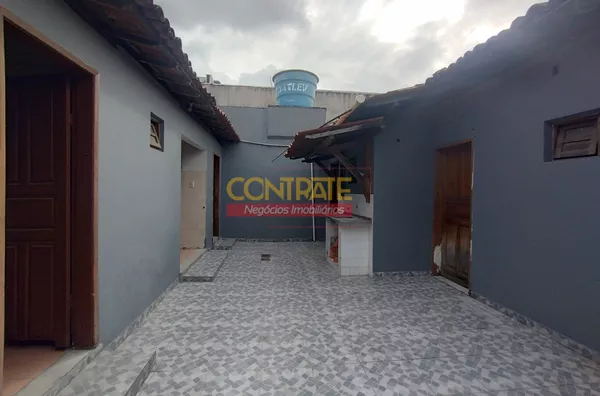 Área externa (fundo)