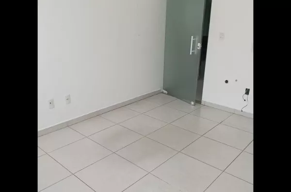 Sala comercial para aluguel,  Loteamento Jardim Dos Eucaliptos, Tremembe - Foto 2