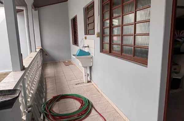 Casa para aluguel, 1 quarto(s),  Loteamento Jardim Santana, Tremembe