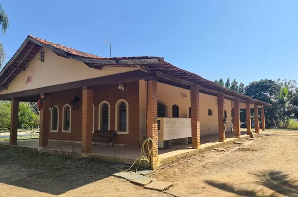 Sítio para aluguel, 3 quarto(s),  Alto São Pedro, Taubaté - Foto 1