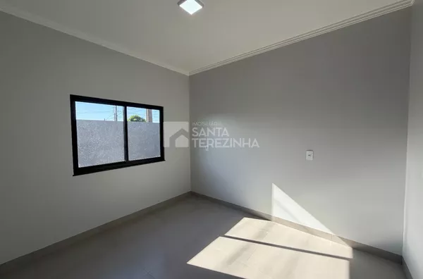 Casa de esquina para venda em Santa Terezinha De Itaipu