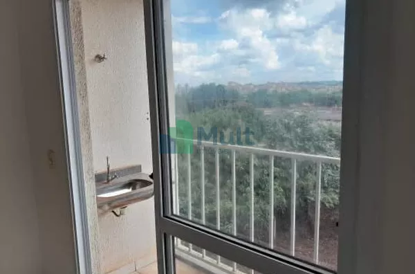Apartamento em ótima localização no Bairro Monte Alegre com 63m.