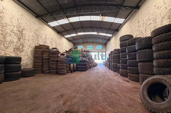 Galpão para Locação – 1 banheiro – 250,00 m² – Bairro Vila Carvalho | Ribeirão Preto/SP