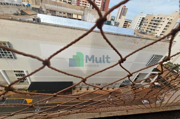 Apartamento com 3 dormitórios à venda, 212 m² por R$ 750.000,00 - Centro - Ribeirão Preto/SP