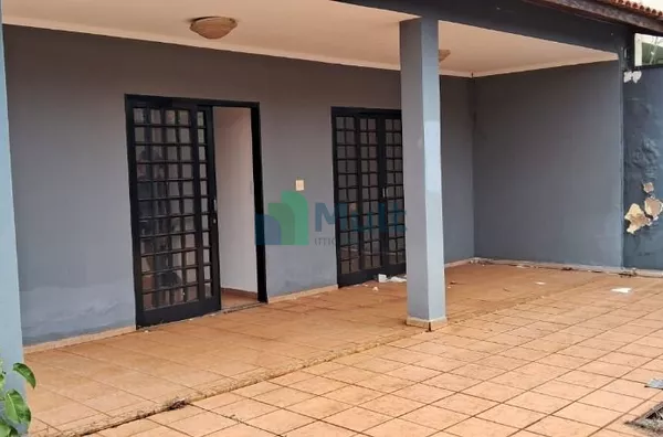 Casa com 4 quartos para alugar, 232 m²  - Alto da Boa Vista - Ribeirão Preto/SP