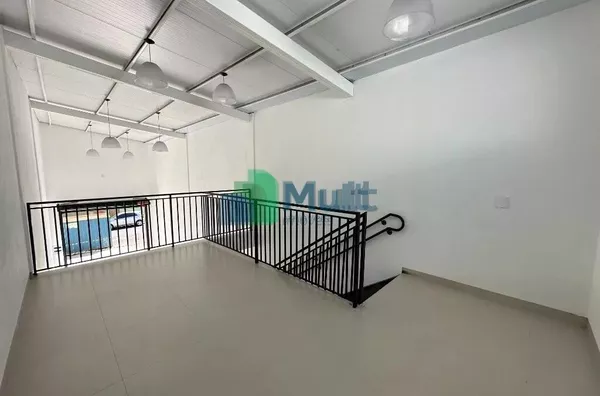 Salão Comercial Novo ( será entregue em Junho de 2025) em excelente localização no Bairro Jardim...