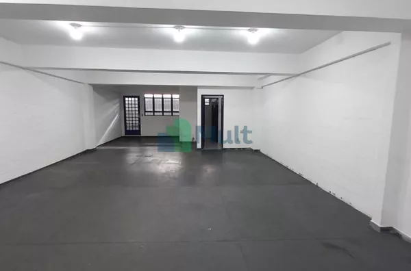 Salão Comercial em ótima localização no Bairro Jardim Anhanguera com 140m² de área útil.