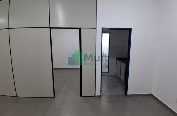 Salão  comercial para locação, Jardim Anhangüera, Ribeirão Preto.