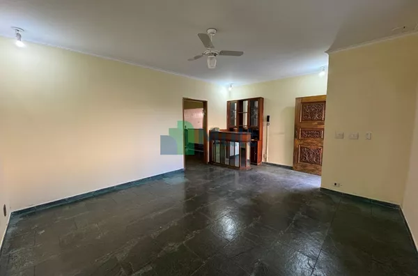 Casa para Locação – 3 quartos – 148,25 m² – 2 banheiros – Bairro Vila Monte Alegre – Ribeirão Preto/SP