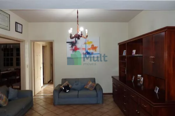 Casa com 4 quartos para alugar, 241 m² - Centro - Ribeirão Preto/SP