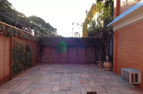 Casa com 4 quartos para alugar, 241 m² - Centro - Ribeirão Preto/SP