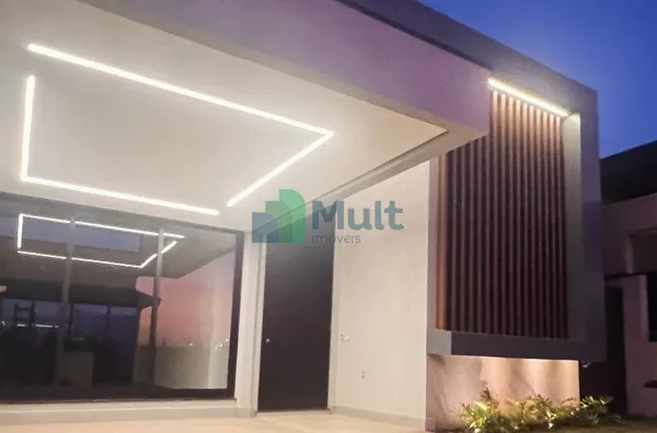 Casa no Condomínio Quinta da Mata 2 250m² de terreno e 172m² de construção, 3 suíte,