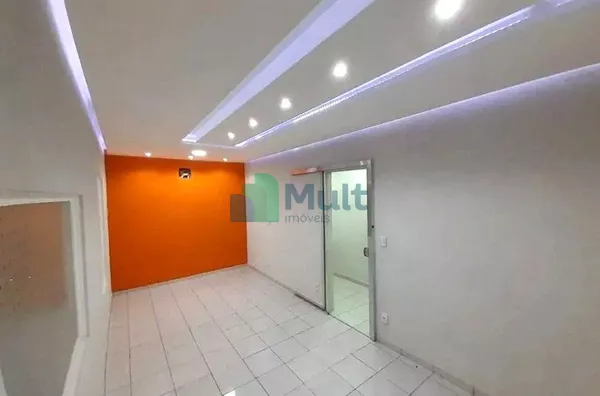 Excelente Oportunidade para montar sua empresa em Avenida movimentada com 465m² de área útil.