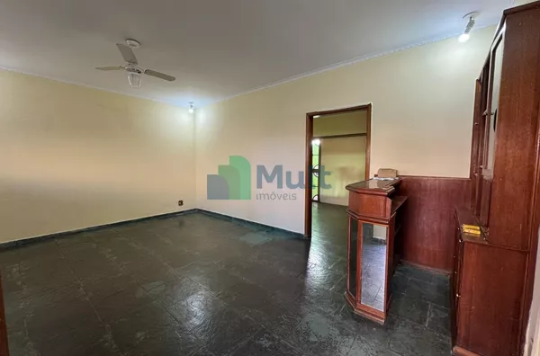 Casa para Locação – 3 quartos – 148,25 m² – 2 banheiros – Bairro Vila Monte Alegre – Ribeirão Preto/SP
