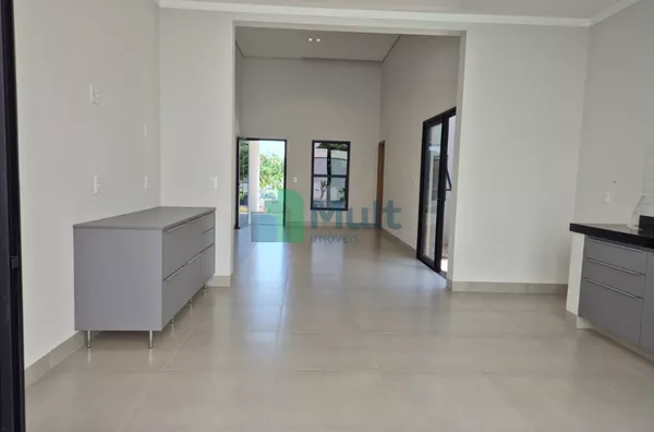 Casa Nova Térrea em Condomínio em Bonfim Paulista- SP com terreno de 253m² e 147m² de área construída.