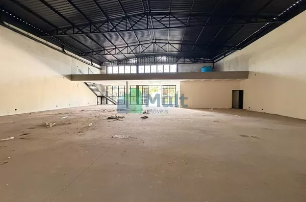 Galpão para Locação – 1 sala, 3 banheiros – 840,00 m² – Bairro Jardim Cristo Redentor | Ribeirão Preto/SP