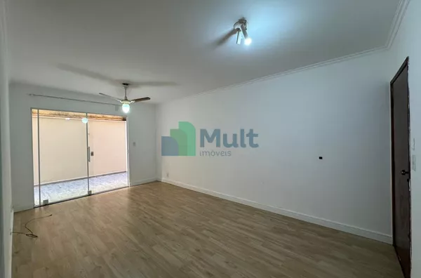 Apartamento Térreo à Venda – Jardim Irajá – Ribeirão Preto/SP