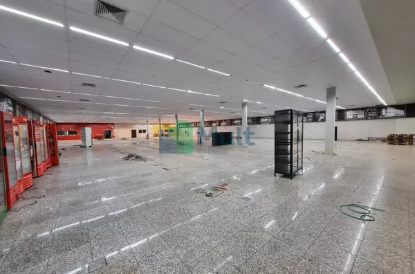 Área Comercial para Locação – 4 salas, 6 banheiros – 5.278,00 m² – Bairro Ipiranga | Ribeirão Preto/SP